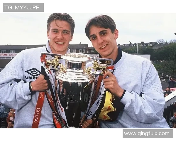 足球明星的迷人微笑与牙齿风采全景展示